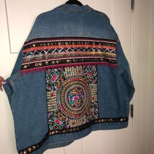 Plus Denim Jacket w Embroidery
